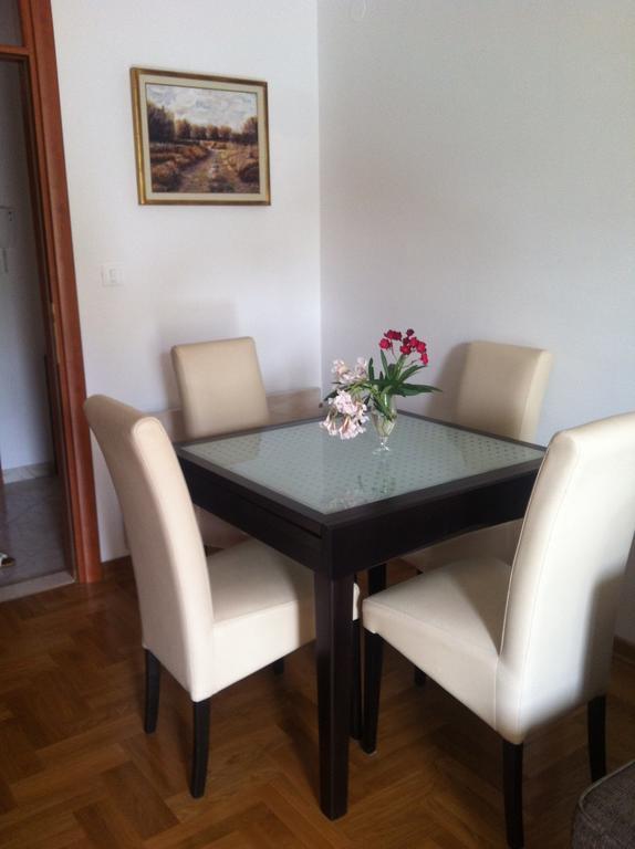 Apartment Biserka Cavtat Oda fotoğraf